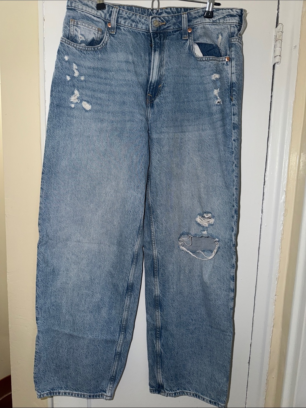 H&M Light Blue High Rise Distressed Jeans